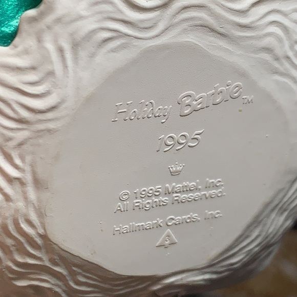 Vintage Barbie Christmas ornament 1995 - Picture 5 of 10